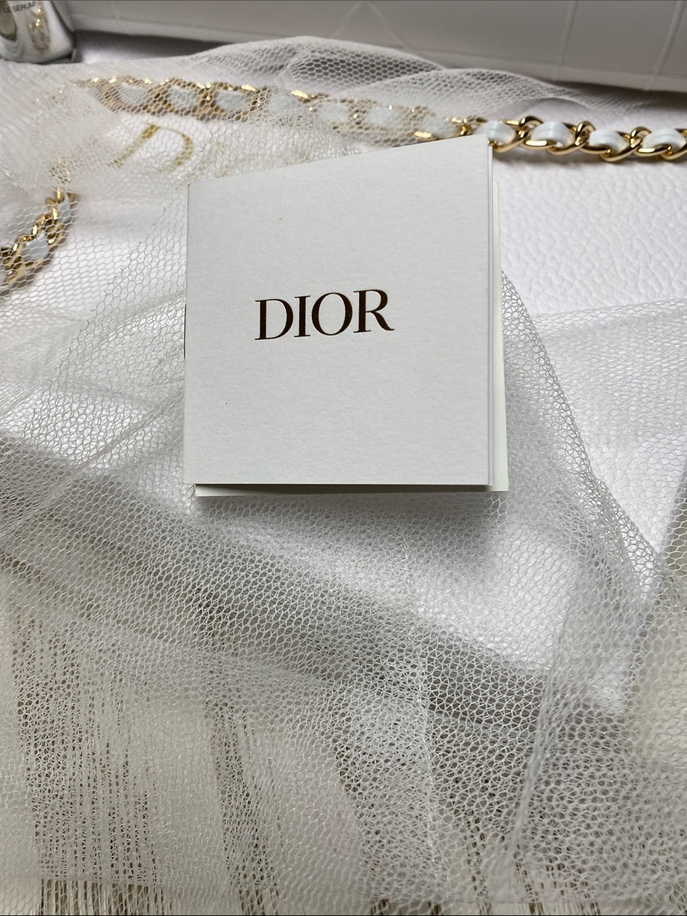 Dior Limited Edition White Quilted Faux Leather Pouch - Picture 6 of 16